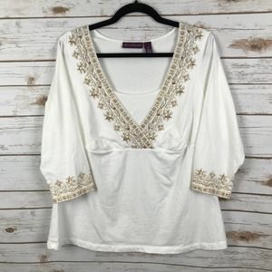 Gloria Vanderbuilt Embroidered Fit & Flare Top
